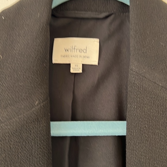 Wilfred black blazer with rope belt. Never worn, size XS - Picture 2 of 4